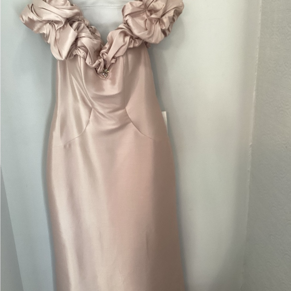 Montage, M2233, petal, size 12